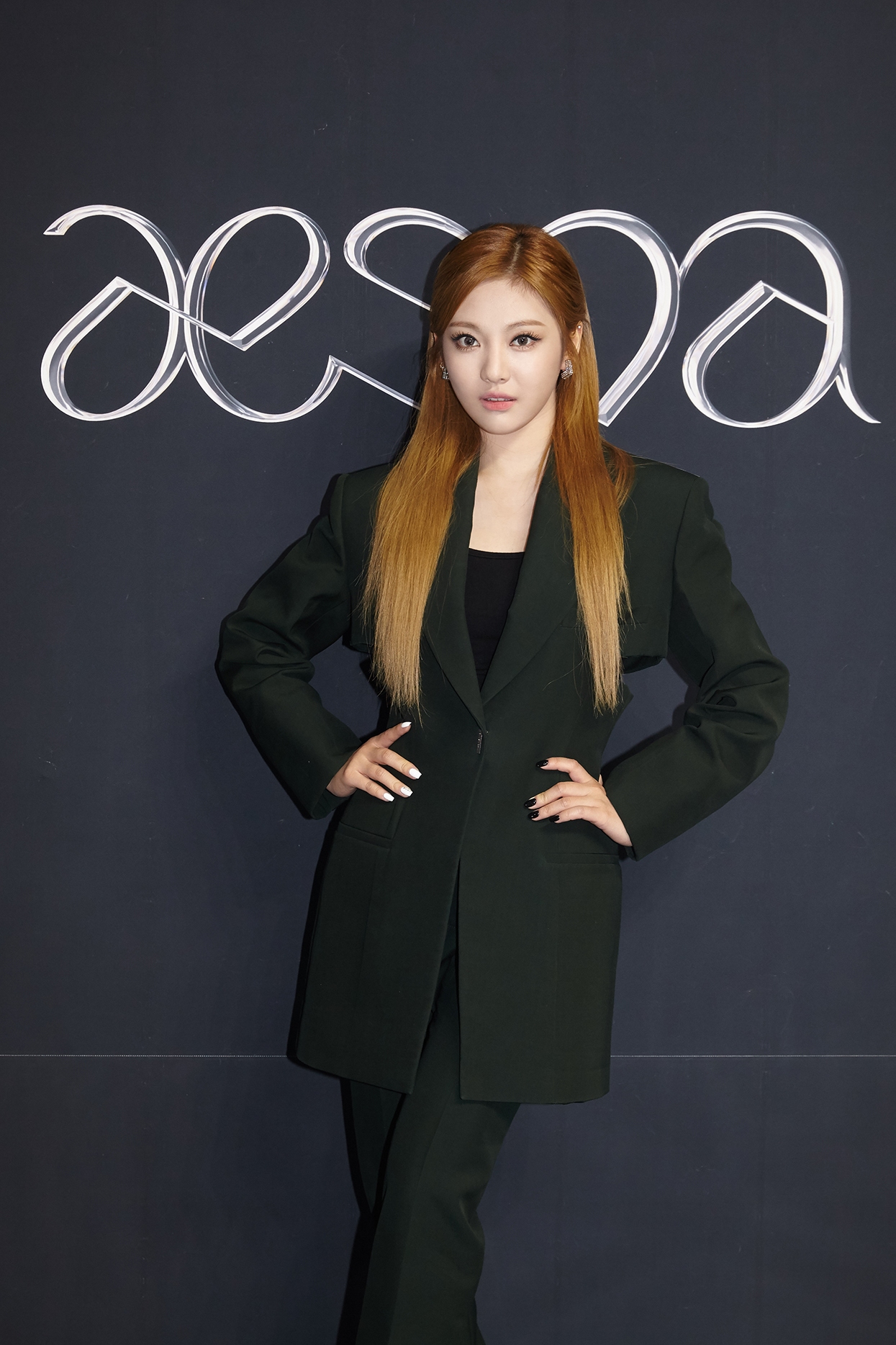 aespa hé lộ ý nghĩa đặc biệt của đoạn vũ đạo bị cho là copy BLACKPINK, lục đục nội bộ khi chọn thành viên hợp Savage nhất - Ảnh 5.