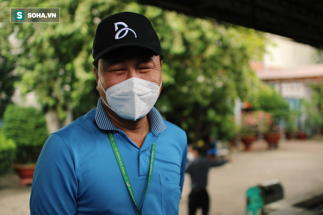 Em trai ôm ba lô tro cốt của anh lên tàu: Lần nào về quê anh ấy cũng đi cùng tôi, giờ thì chẳng còn nữa... - Ảnh 8.