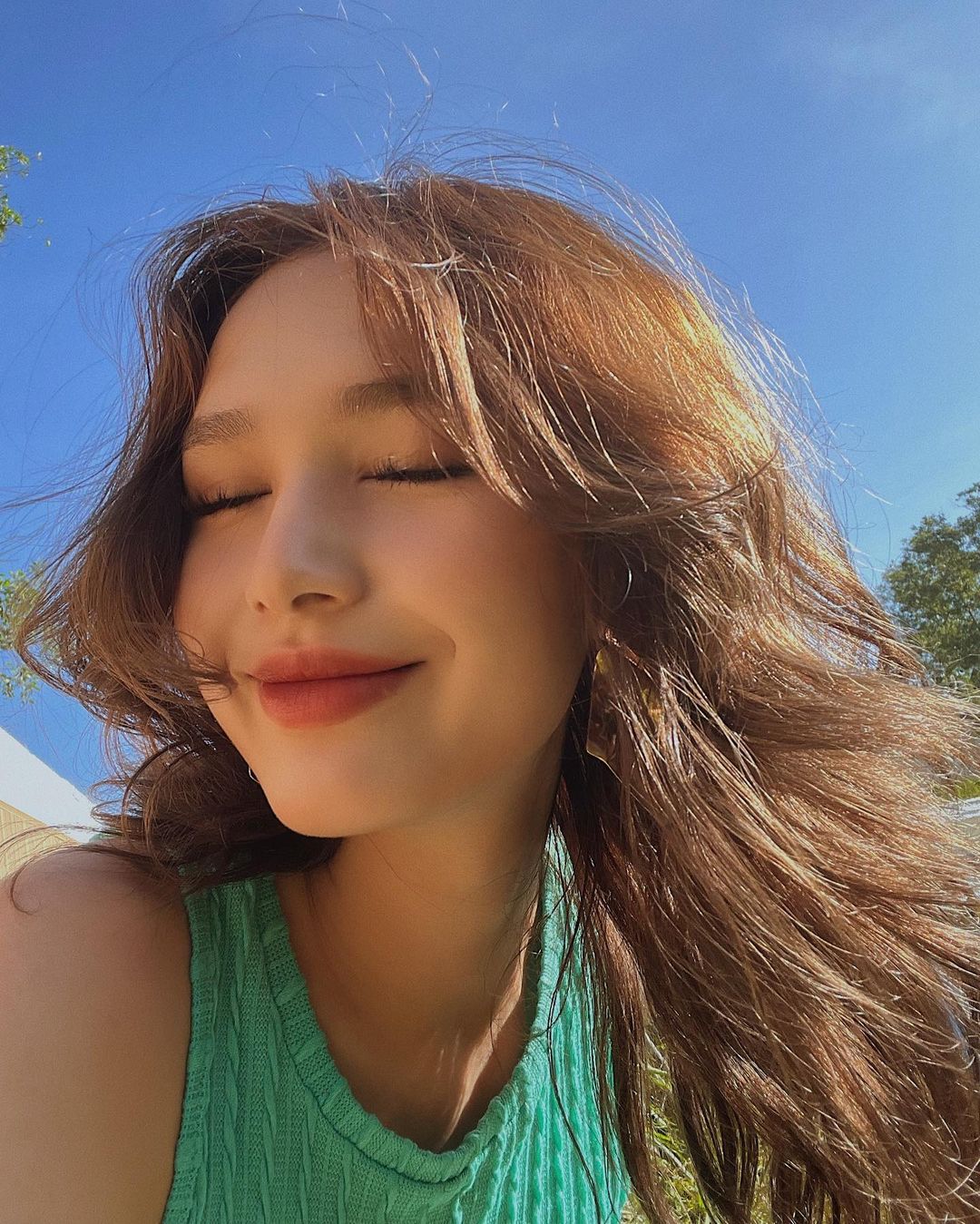 Giữa l&ugrave;m x&ugrave;m của vợ chồng em họ - thiếu gia Đức Phạm v&agrave; Diệp L&acirc;m Anh, Xemesis bất ngờ c&ocirc;ng khai bồ nh&iacute;? - Ảnh 3.