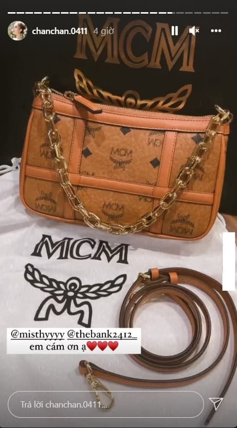 Xoài Non nhận ngập quà trong sinh nhật tuổi 19, nhưng đáng chú ý là việc xác nhận quan hệ giữa Bụt và hot TikToker 2k4 là vợ chồng - Ảnh 3. Xoài Non nhận ngập quà trong sinh nhật tuổi 19, nhưng đáng chú ý là việc xác nhận quan hệ giữa Bụt và hot TikToker 2k4 là vợ chồng - Ảnh 3.