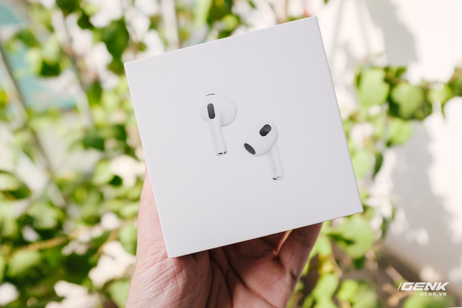 Trải nghiệm Apple AirPods 3: Đã đến lúc nâng cấp? - Ảnh 2.