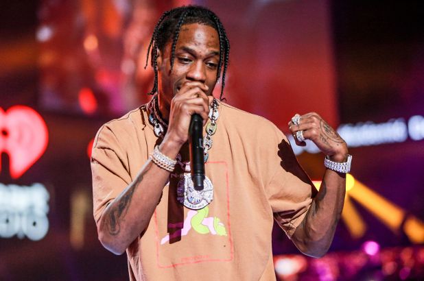 Góc quay xe: Travis Scott thực sự đã dừng show 3 - 4 lần ở Astroworld, thảm kịch nghiêm trọng lỗi do nhân viên bảo an? - Ảnh 4.