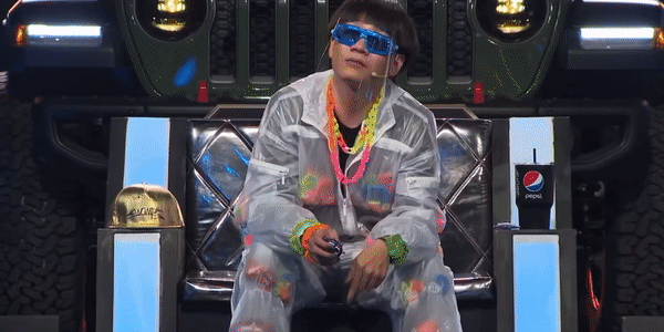 Karik thay Wowy đạp chọn th&iacute; sinh v&agrave; c&aacute;i kết ngỡ ng&agrave;ng, ngơ ng&aacute;c, bật ngửa! - Ảnh 2.