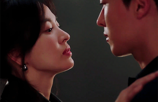 Phim của Song Hye Kyo gây tranh cãi bùng nổ: Kịch bản cũ mèm, bà chúa rating mà thành tích chả tới đâu? - Ảnh 1.