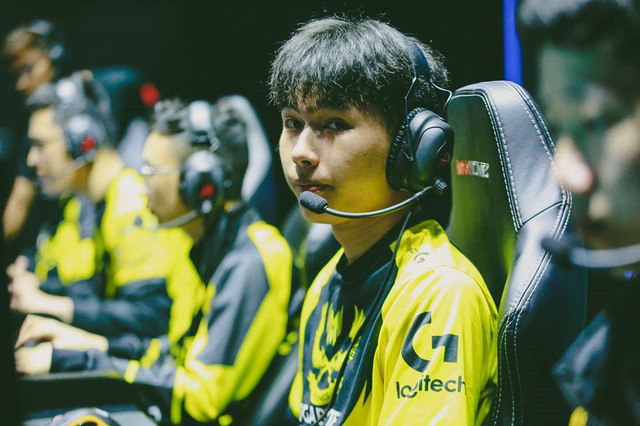 Cựu tuyển thủ GAM Esports - Spot tiếp tục gây phẫn nộ vì thói toxic khó bỏ, bị cả fan LCK cà khịa thâm sâu - Ảnh 1. Cựu tuyển thủ GAM Esports - Spot tiếp tục gây phẫn nộ vì thói toxic khó bỏ, bị cả fan LCK cà khịa thâm sâu - Ảnh 1.