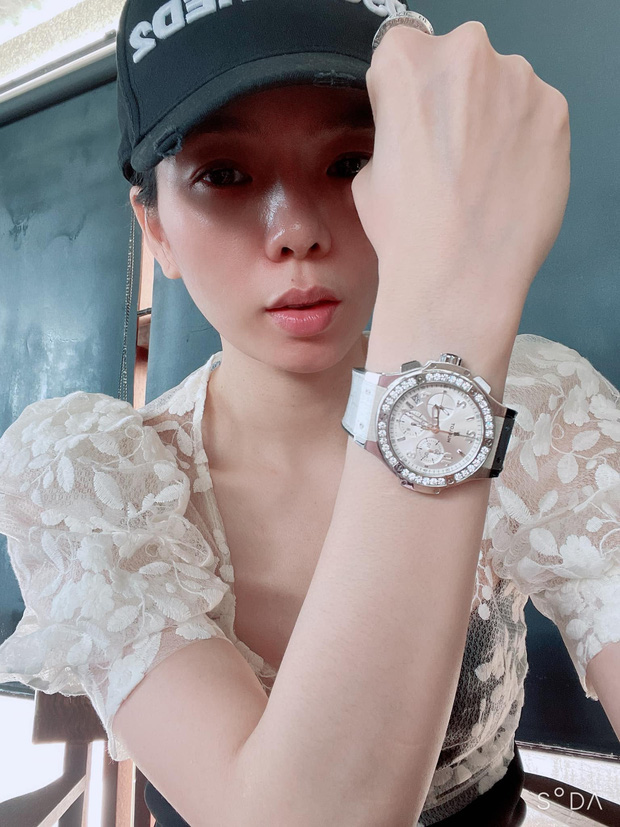 Lệ Quyên xì tin xuống phố: Phụ kiện sương sương giá trị hàng tỷ đồng nhưng hình như có gì đó sai sai? - Ảnh 6.