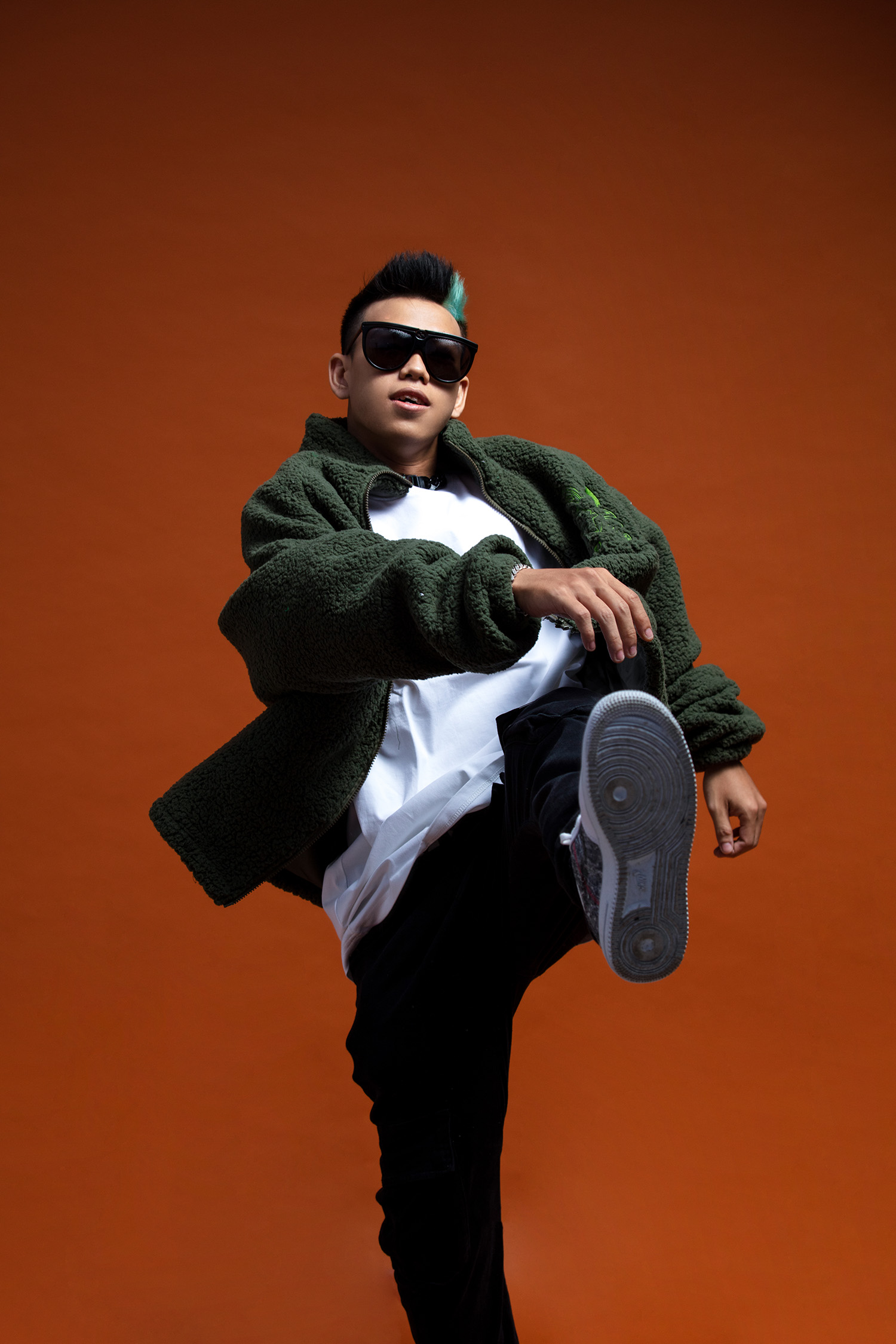 Wowy trình làng đội hình đông đảo quy tụ cả thí sinh Rap Việt mùa 1 và 2 - Ảnh 10. Wowy trình làng đội hình đông đảo quy tụ cả thí sinh Rap Việt mùa 1 và 2 - Ảnh 10.