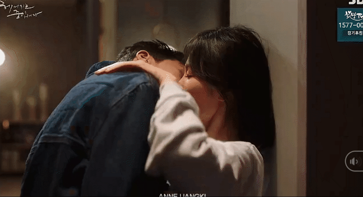 6 nụ hôn ngọt nhất màn ảnh Hàn 2021: Song Hye Kyo vượt mặt Han So Hee về độ 19+ tới nơi - Ảnh 8.