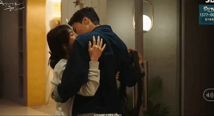 6 nụ hôn ngọt nhất màn ảnh Hàn 2021: Song Hye Kyo vượt mặt Han So Hee về độ 19+ tới nơi - Ảnh 7.