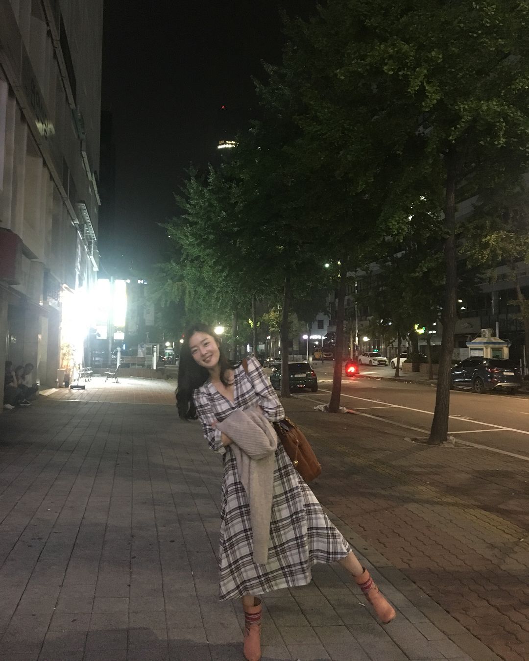Nữ thần Kpop đình đám thế hệ 2 sau 6 năm vẫn giữ đôi bốt được chồng ảo tặng, mối quan hệ thực sự là sao đây? - Ảnh 7. Nữ thần Kpop đình đám thế hệ 2 sau 6 năm vẫn giữ đôi bốt được chồng ảo tặng, mối quan hệ thực sự là sao đây? - Ảnh 7.