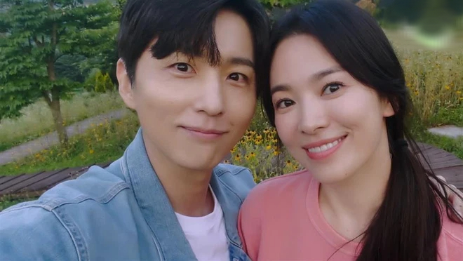 Phim của Song Hye Kyo lại bị ch&ecirc; kỹ xảo giả tr&acirc;n, tiền đổ hết v&agrave;o trang phục với c&aacute;t-x&ecirc; của nữ ch&iacute;nh rồi hả? - Ảnh 5.