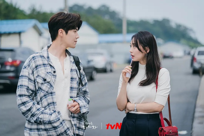 Chả cần dàn sao quá hot, rating 5 phim Hàn 2021 này vẫn cao ngất ngưởng: Anh hậu Shin Hye Sun có vượt mặt Kim Seon Ho? - Ảnh 7.