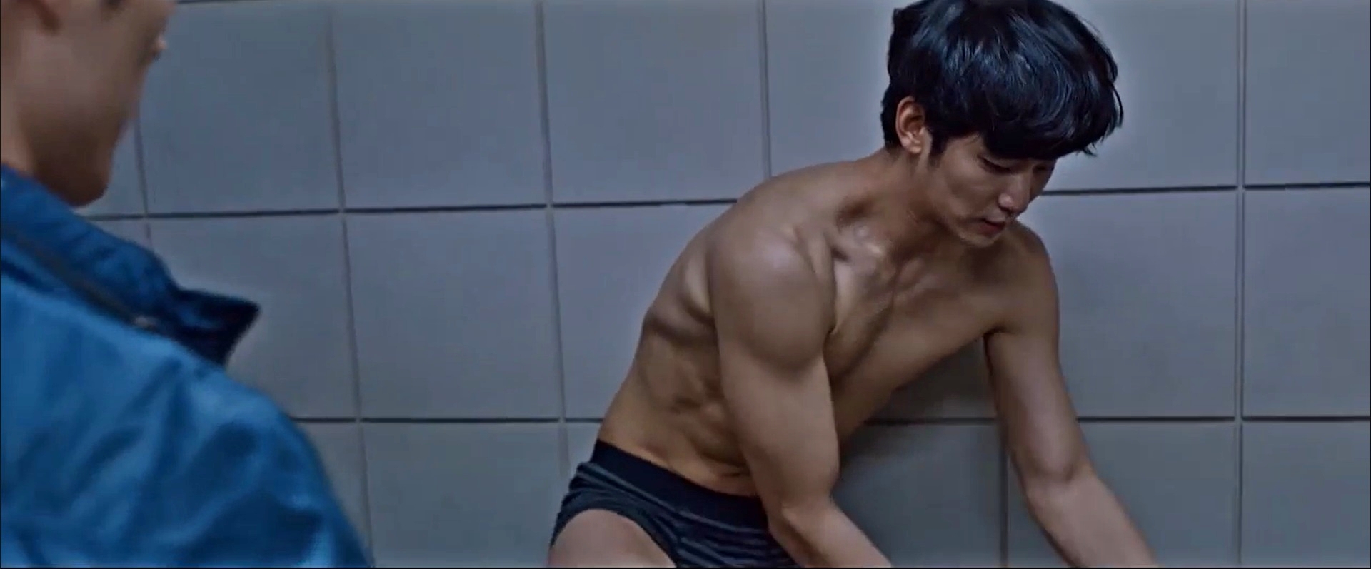 Kim Soo Hyun nude 100% ở phim mới, cảnh nóng bạo liệt lại còn khoe body &qu...