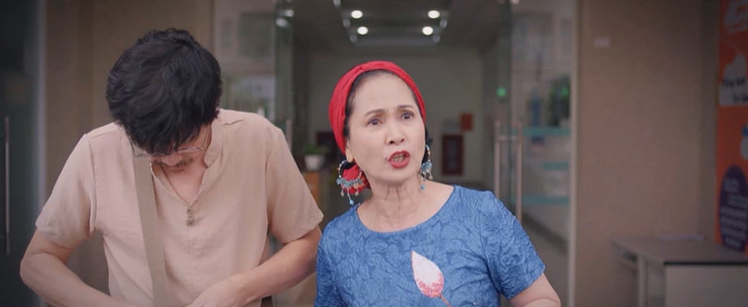 Lộ diện mẹ chồng kinh dị nhất phim Việt: Ham chơi, lười làm, lên chức bà vẫn còn ăn chơi đỏm dáng - Ảnh 4. Lộ diện mẹ chồng kinh dị nhất phim Việt: Ham chơi, lười làm, lên chức bà vẫn còn ăn chơi đỏm dáng - Ảnh 4.