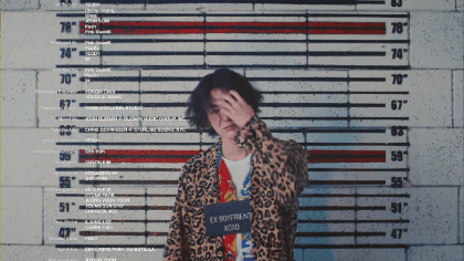 &Ocirc;ng bố cực phẩm nhất Kpop: Đẹp trai diễn tốt, l&agrave;m cameo trong MV chưa đủ, lại c&ograve;n hộ tống con g&aacute;i trong hậu trường thế n&agrave;y! - Ảnh 2.