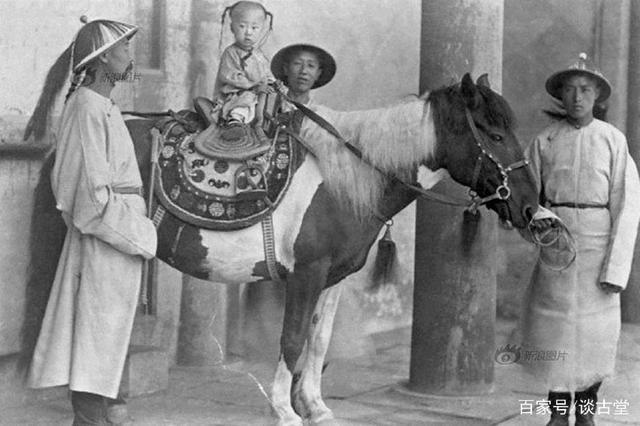 Bi đ&aacute;t như em ruột Từ Hi th&aacute;i hậu: Bị d&ugrave;ng l&agrave;m c&ocirc;ng cụ đoạt sủng, bị cướp con để đoạt vị - Ảnh 2.