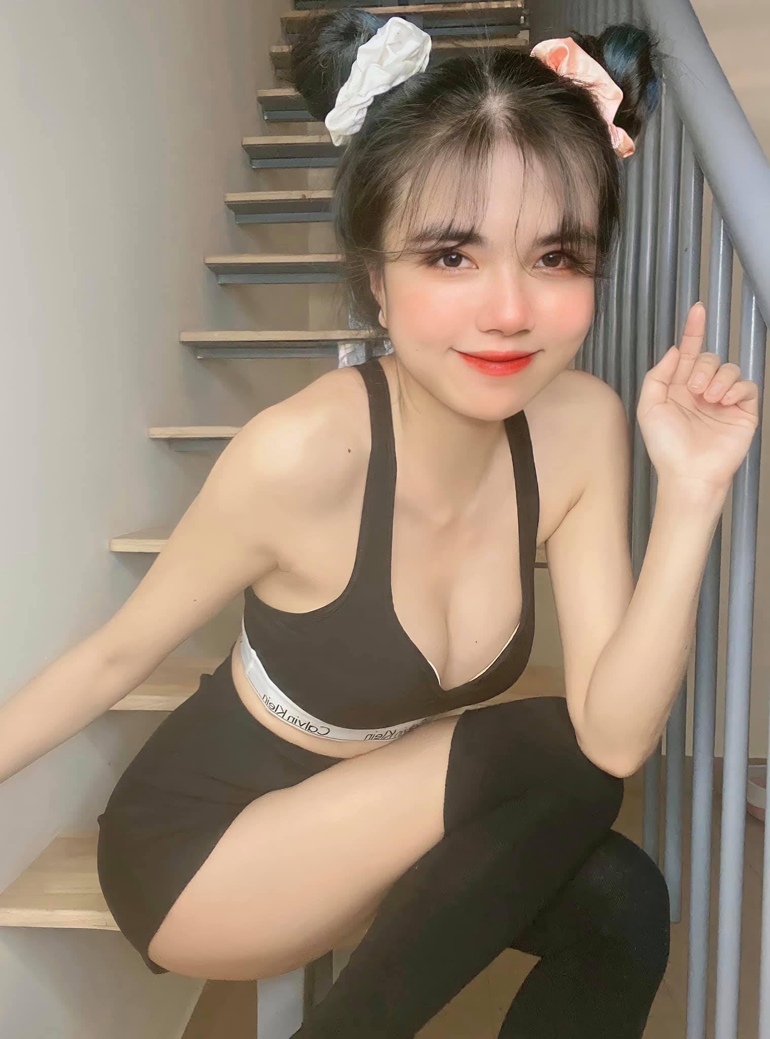 Nữ MC sexy Mai Dora thể hiện độ chịu chơi với chiếc túi hàng hiệu có giá sương sương 70 triệu đồng - Ảnh 5.