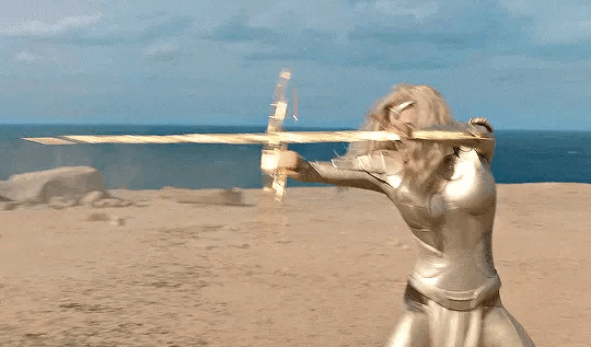 Ng&agrave;y t&agrave;n của Angelina Jolie với Disney đang đến: 4 lần hợp t&aacute;c th&igrave; 3 lần hứng gạch, Eternals bị ch&ecirc; nhạt hơn cả nhạt c&ograve;n chưa tệ nhất! - Ảnh 6.