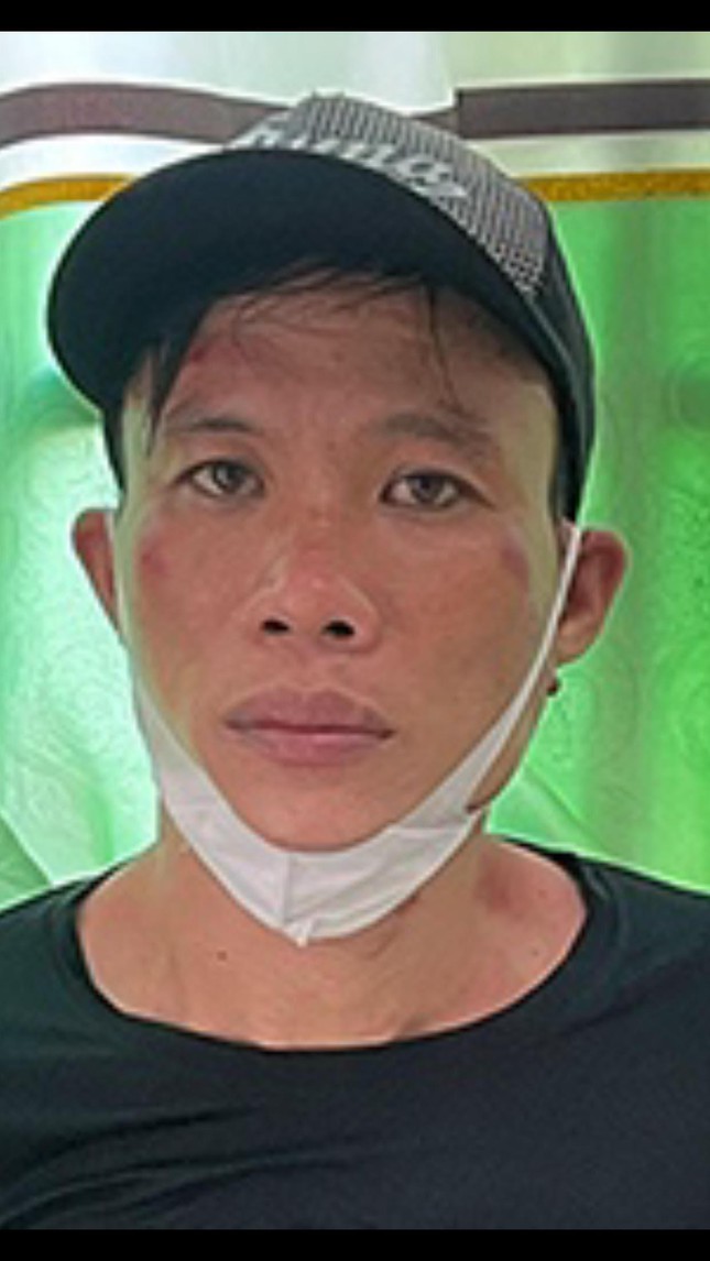 Ly kỳ cuộc th&aacute;o chạy của đối tượng khống chế con tin ở TP Long Kh&aacute;nh - Ảnh 1.
