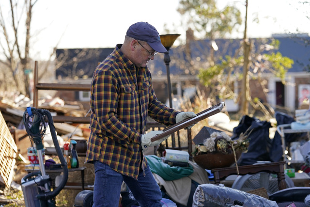 74 người thiệt mạng, hơn 100 người mất t&iacute;ch trong thảm họa lốc xo&aacute;y ở Kentucky - Ảnh 2.