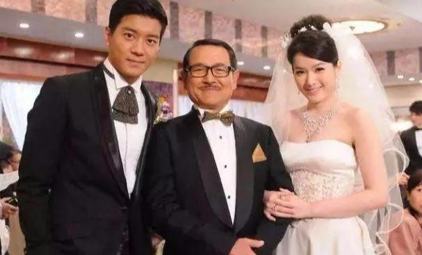 Mỹ nhân bị TVB tống cổ vì 2 lần mây mưa với trai trên xe hơi, sự nghiệp đổ nát do thái độ lồi lõm và cái miệng hại cái thân? - Ảnh 3. Mỹ nhân bị TVB tống cổ vì 2 lần mây mưa với trai trên xe hơi, sự nghiệp đổ nát do thái độ lồi lõm và cái miệng hại cái thân? - Ảnh 3.