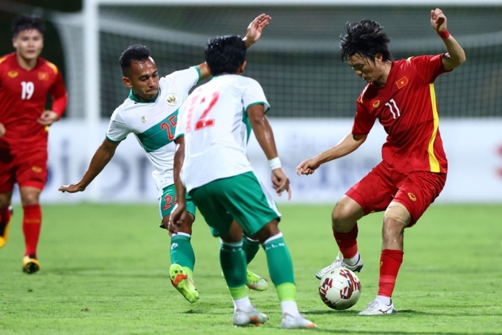 BLV Tạ Biên Cương chỉ ra điểm yếu của đội tuyển Việt Nam tại AFF Suzuki Cup 2020 - Ảnh 2.