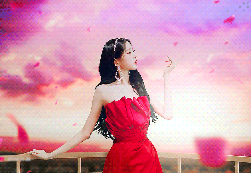 Kh&ocirc;ng phải nữ thần, h&atilde;y gọi nữ idol n&agrave;y l&agrave; c&ocirc;ng ch&uacute;a mới của Kpop! - Ảnh 9.