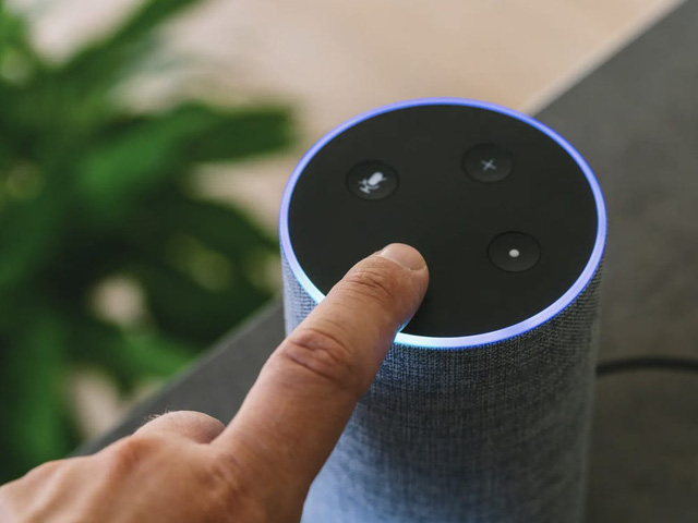 Amazon đang phải vật lộn để giữ mọi người tiếp tục sử dụng trợ lý ảo Alexa - Ảnh 1.