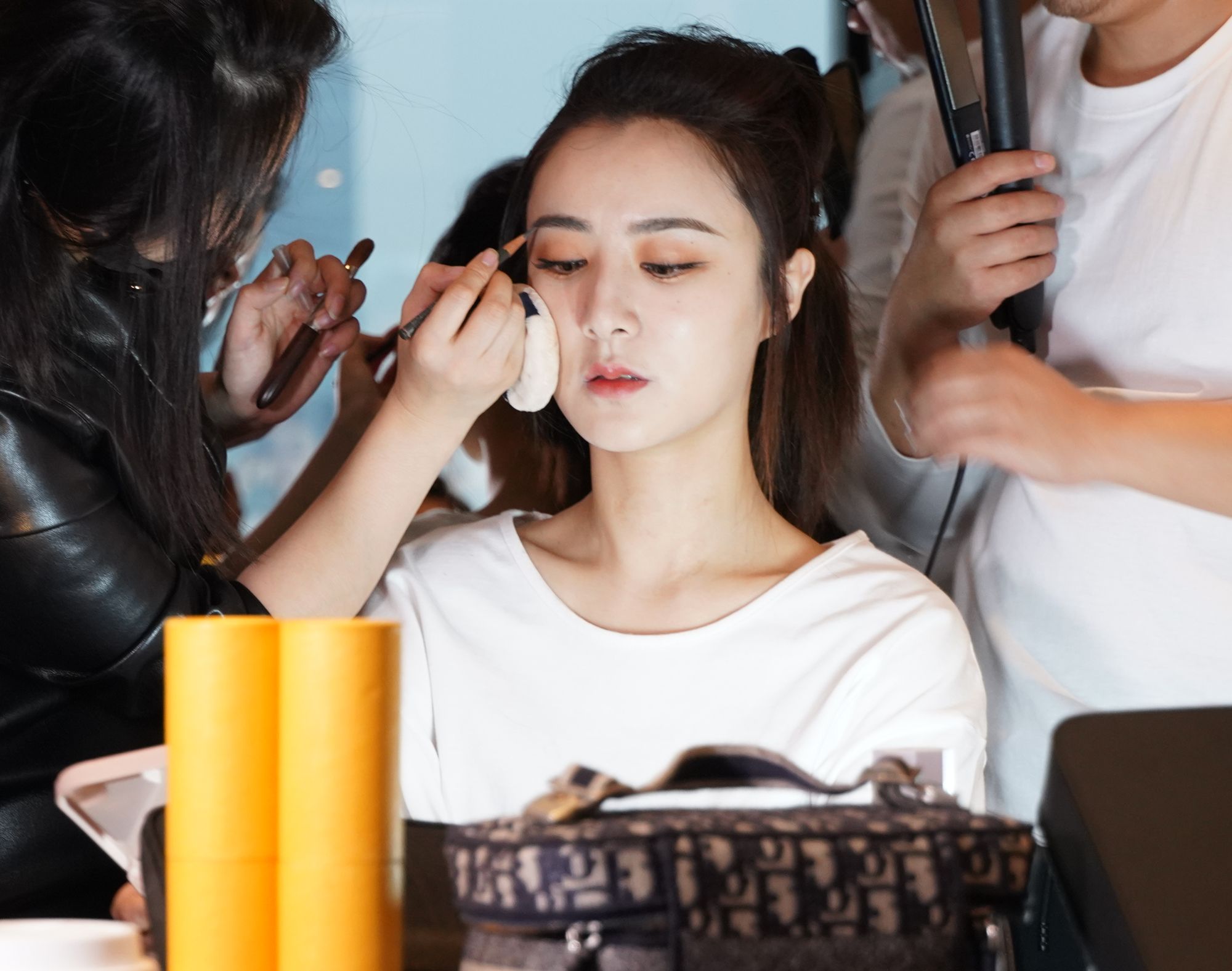 Điểm mặt những ông hoàng, bà hoàng livestream bán hàng nghìn tỷ - Ảnh 4. Điểm mặt những ông hoàng, bà hoàng livestream bán hàng nghìn tỷ - Ảnh 4.