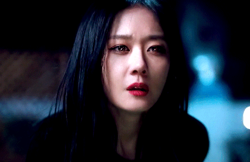 6 mỹ nhân hành động gây mê cực mạnh ở phim Hàn 2021: Han So Hee làm cỏ băng tội phạm, Han Hyo Joo đấm nhau với zombie - Ảnh 21.