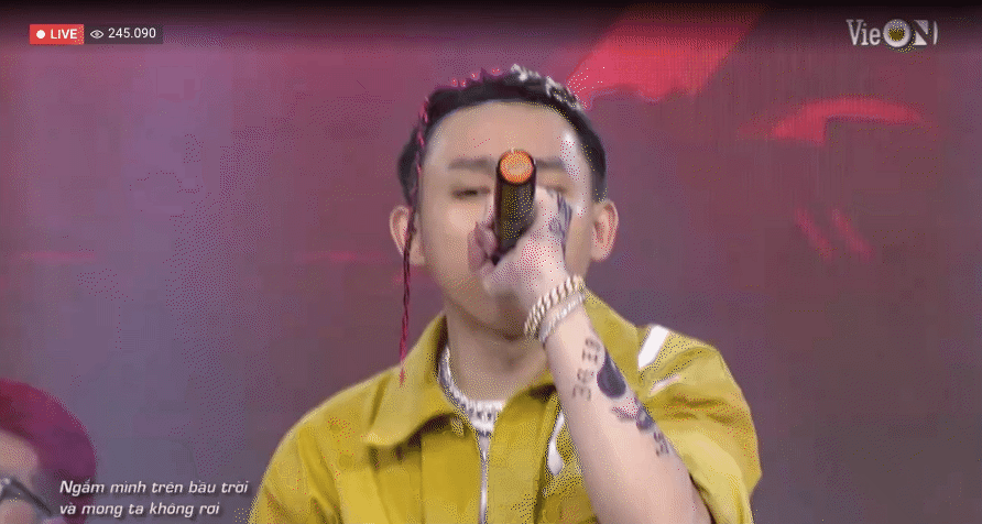 Rhymastic chọn chủ đề v&ograve;ng 8bar lạ hoắc, th&iacute; sinh được Trấn Th&agrave;nh lạy chiến thắng bất ngờ - Ảnh 1.