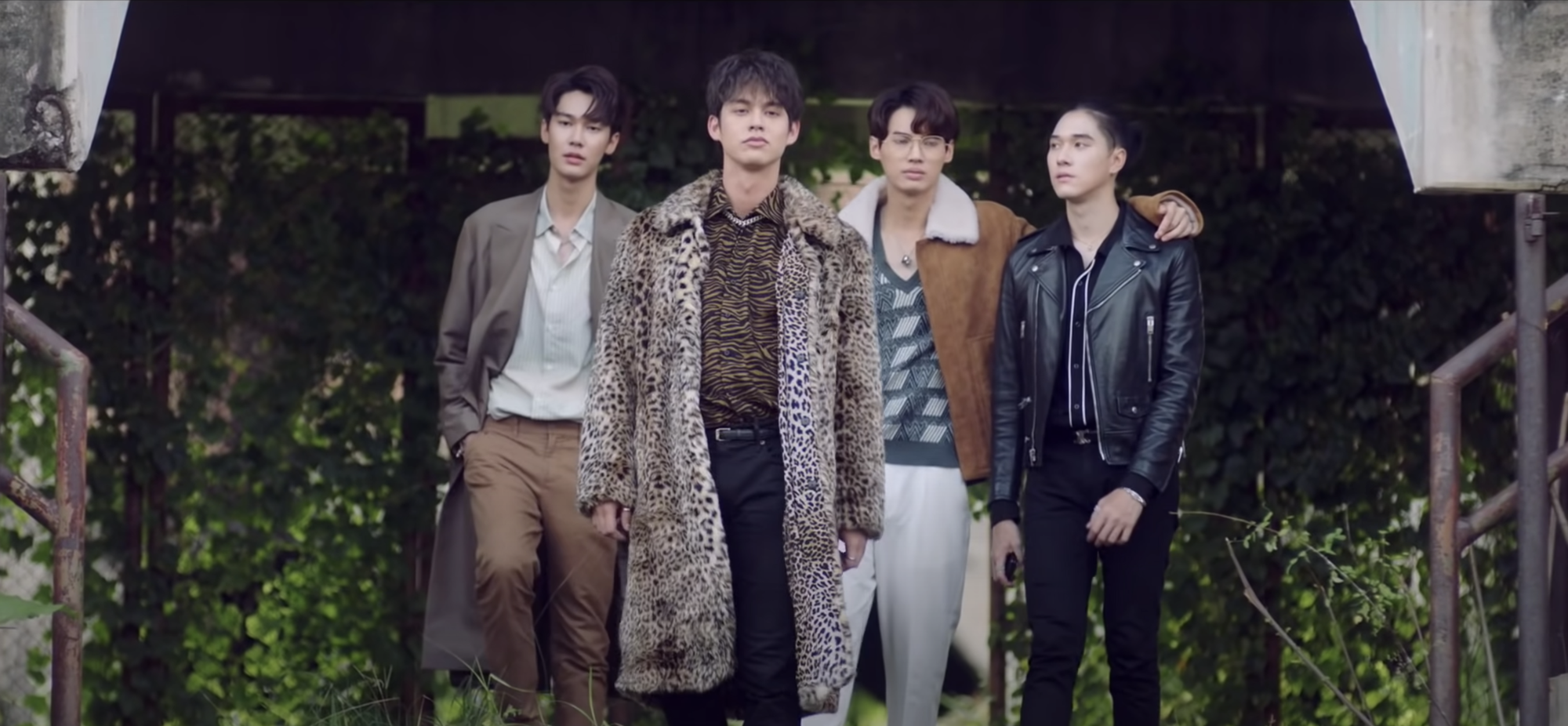 Vườn Sao Băng bản Th&aacute;i vừa tung trailer đ&atilde; bị ch&ecirc; tơi tả: N&agrave;ng Cỏ sai tr&aacute;i nhất lịch sử, d&agrave;n F4 cũng u l&agrave; trời lu&ocirc;n! - Ảnh 9.