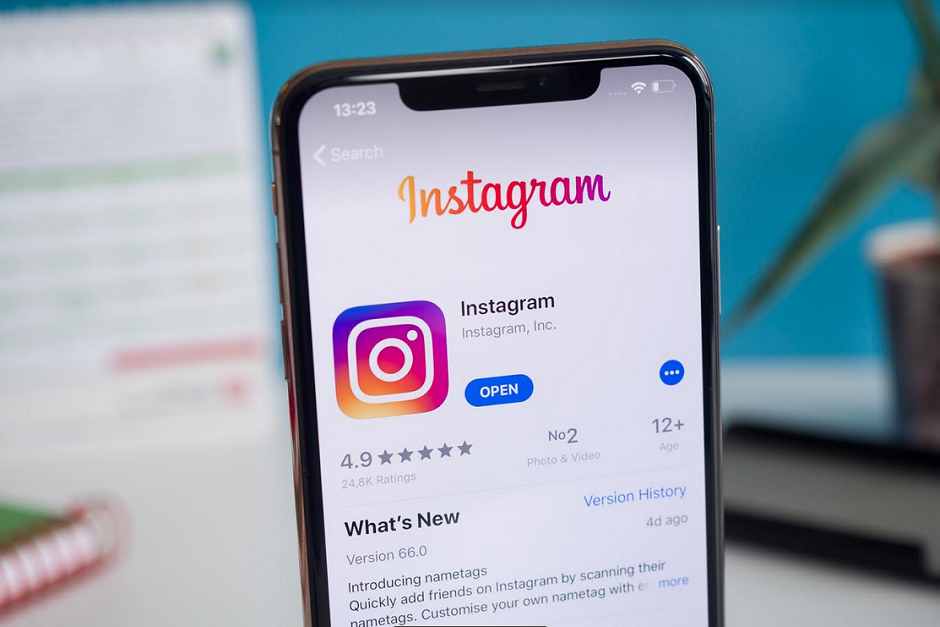 N&oacute;ng: Instagram ch&iacute;nh thức cho ph&eacute;p đăng story k&eacute;o d&agrave;i 60 gi&acirc;y thay v&igrave; 15 gi&acirc;y như cũ - Ảnh 1.