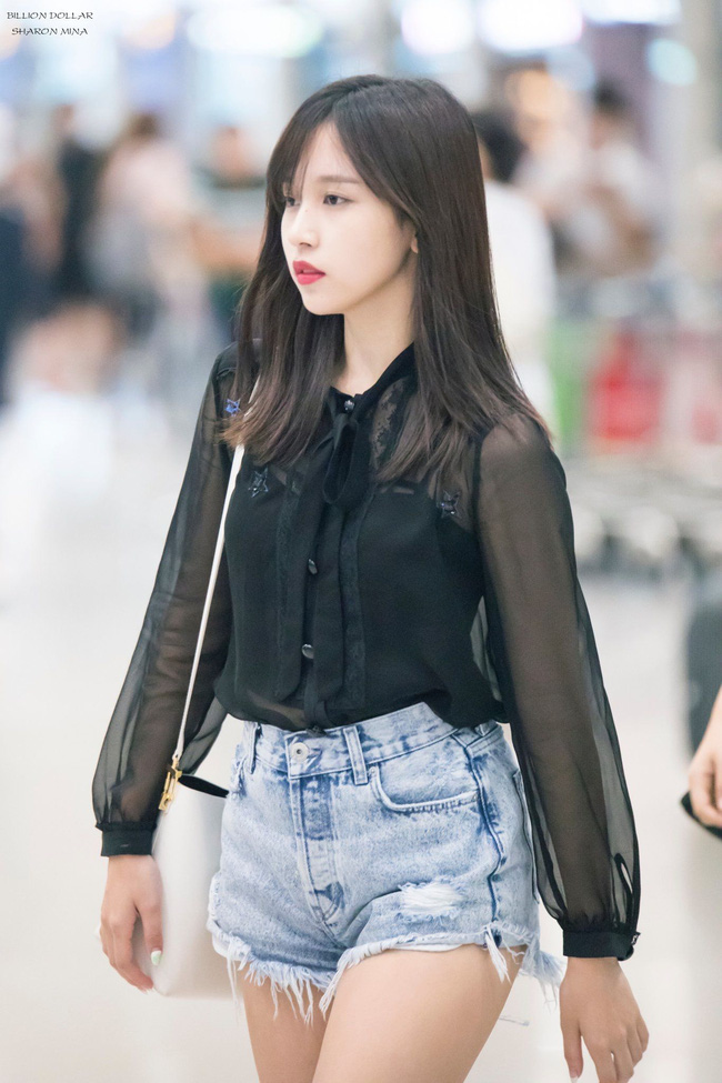 Quả đúng là tiểu thư gia thế khủng, Mina (TWICE) mặc toàn đồ đơn giản cũng tỏa khí chất lá ngọc cành vàng nhìn mà mê - Ảnh 8.