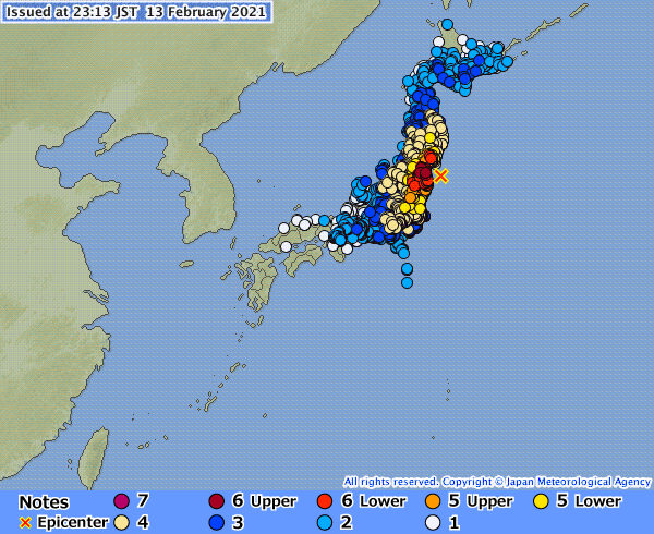 Nhật Bản rung chuyển vì trận động đất độ lớn 7,2 - Ảnh 1.