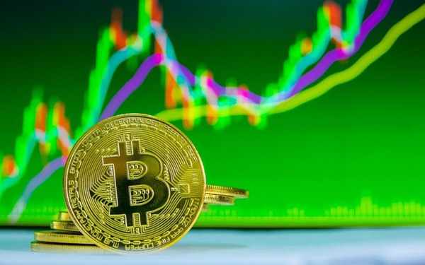 Bitcoin tạo ra 100.000 triệu phú đôla sau 3 tháng - Ảnh 2.