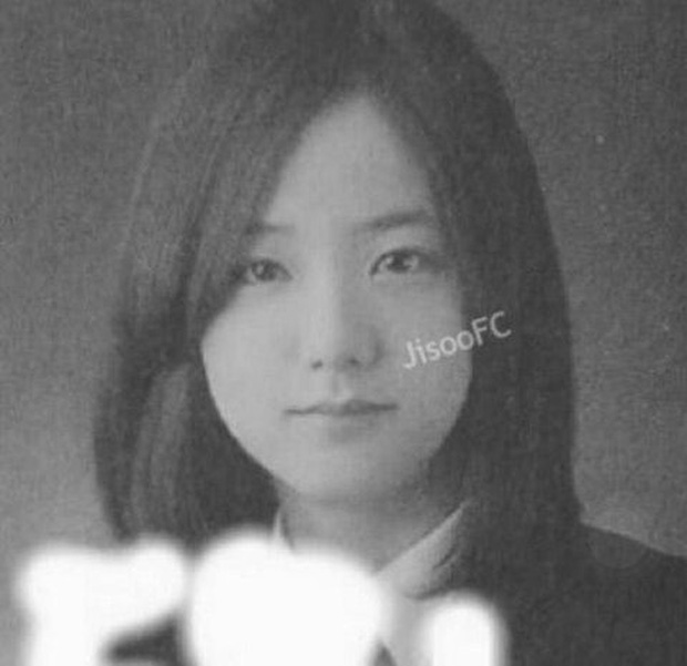 Rần rần ảnh Jisoo (BLACKPINK) trước khi debut: Đóng quảng cáo thôi đã được dự đoán là nữ thần, còn gây sốt bên Lee Min Ho - Ảnh 5.