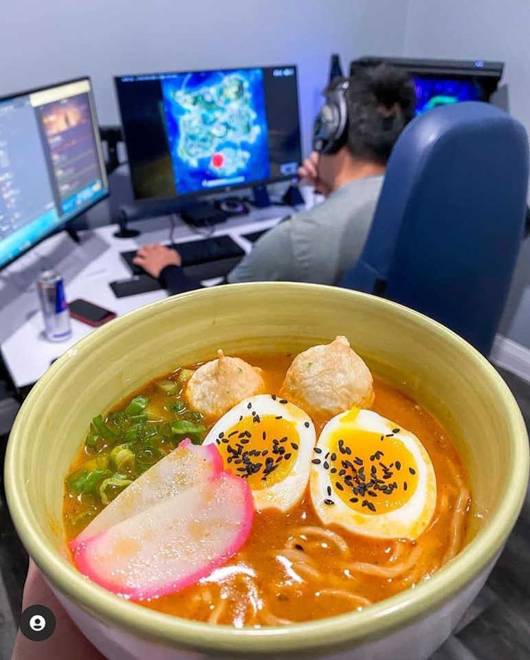 Game thủ số hưởng nhất hệ mặt trời, chỉ việc chơi đồ ăn sẽ tự đến - Ảnh 7. Game thủ số hưởng nhất hệ mặt trời, chỉ việc chơi đồ ăn sẽ tự đến - Ảnh 7.