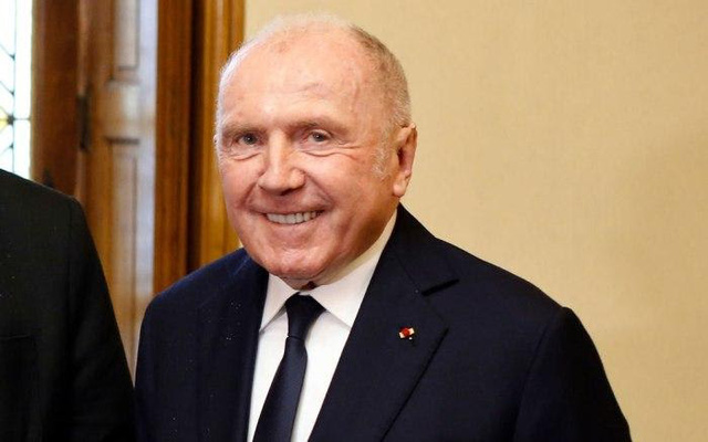 Từng phải bỏ học, bị dè bỉu vì nghèo khó, Francois Pinault đã rũ bùn trở thành tỷ phú giàu thứ 27 thế giới, ông trùm khét tiếng của Gucci, Yves Saint Laurent: Bài học xương máu ở thời nào cũng đúng! - Ảnh 1.