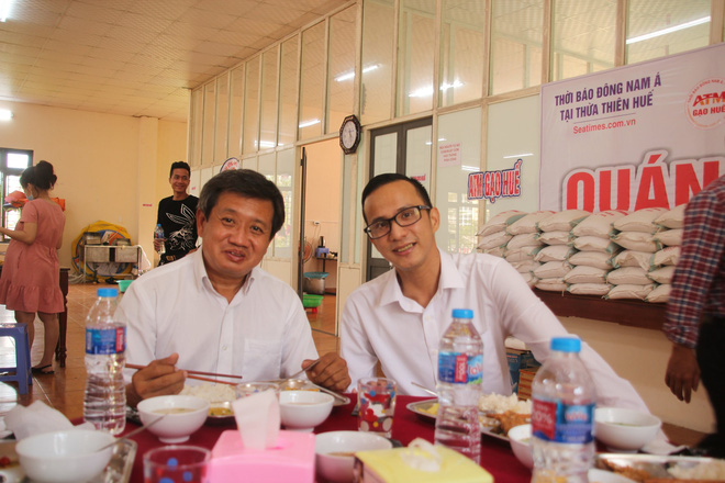 Lộ diện đại gia chi 60 triệu đồng &ldquo;thu&ecirc;&rdquo; &ocirc;ng Đo&agrave;n Ngọc Hải phục vụ người ngh&egrave;o 30 ph&uacute;t - Ảnh 3.