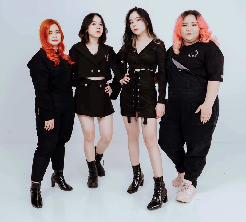 Điểm danh những cặp anh chị em đình đám trong làng game Việt: Quá nhiều cái tên khủng, thành tích đếm mệt nghỉ! - Ảnh 9. Điểm danh những cặp anh chị em đình đám trong làng game Việt: Quá nhiều cái tên khủng, thành tích đếm mệt nghỉ! - Ảnh 9.