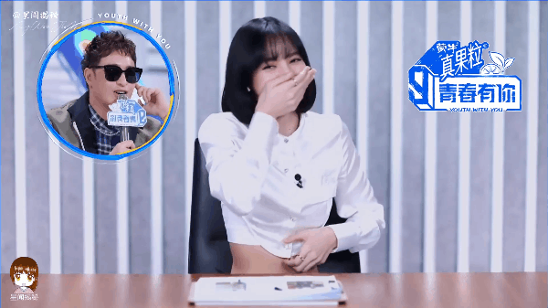 Dở kh&oacute;c dở cười nghịch l&yacute; khiến c&ocirc; gi&aacute;o online Lisa gặp sự cố tại TXCB: YG sao lại đối xử với g&agrave; cưng thế n&agrave;y? - Ảnh 7.