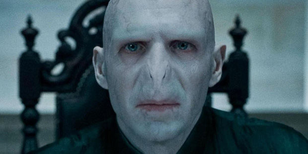 Trước khi hoá ác ma, ai ngờ Voldemort lại là soái ca cực phẩm: Mặt đẹp như 1 vị thần, body 6 múi cực ăn tiền - Ảnh 15.