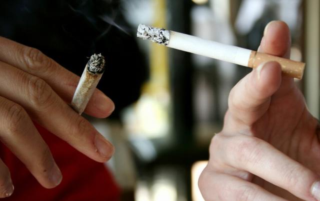 2 loại trái cây có hại cho gan, tránh xa chúng nếu không muốn gan lăn ra hỏng - Ảnh 4. 2 loại trái cây có hại cho gan, tránh xa chúng nếu không muốn gan lăn ra hỏng - Ảnh 4.