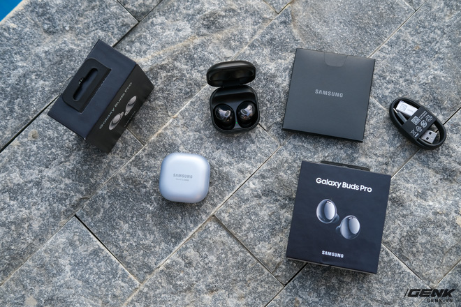 Mở hộp tai nghe Galaxy Buds Pro: &Aacute;t chủ b&agrave;i TWS nửa đầu năm 2020 của Samsung, nhiều t&iacute;nh năng cải tiến v&agrave; đ&aacute;ng tiền hơn - Ảnh 2.