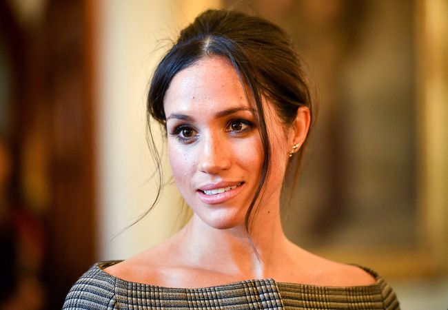 Công nương Kate được khen ngày càng nhuận sắc trong khi Meghan Markle khẳng định không nao núng trước cuốn sách của chị gái - Ảnh 3.