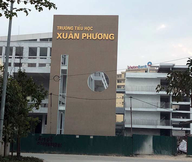 Nhật ký cách ly của bà mẹ con học lớp 3 trường tiểu học Xuân Phương: Chị nhường đồ ăn, em tưởng tượng như Sao Nhập Ngũ, thực tế thì lại thế này! - Ảnh 2.