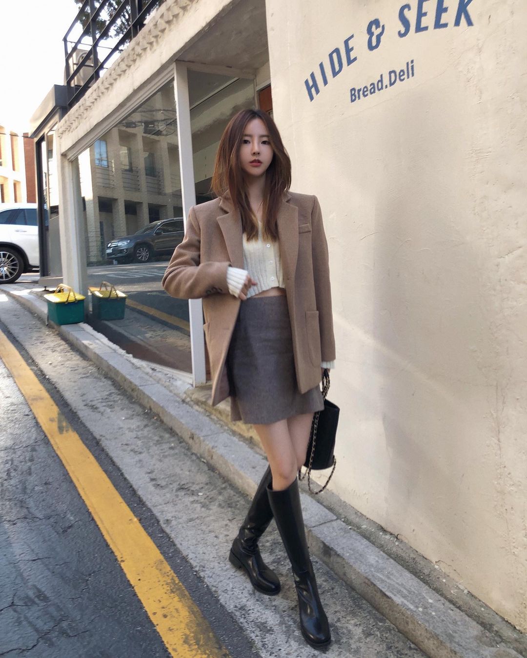 11 c&aacute;ch diện boots cao ngang gối được hội s&agrave;nh mặc m&ecirc; nhất l&uacute;c n&agrave;y, update ngay để diện đẹp cả Tết - Ảnh 7.