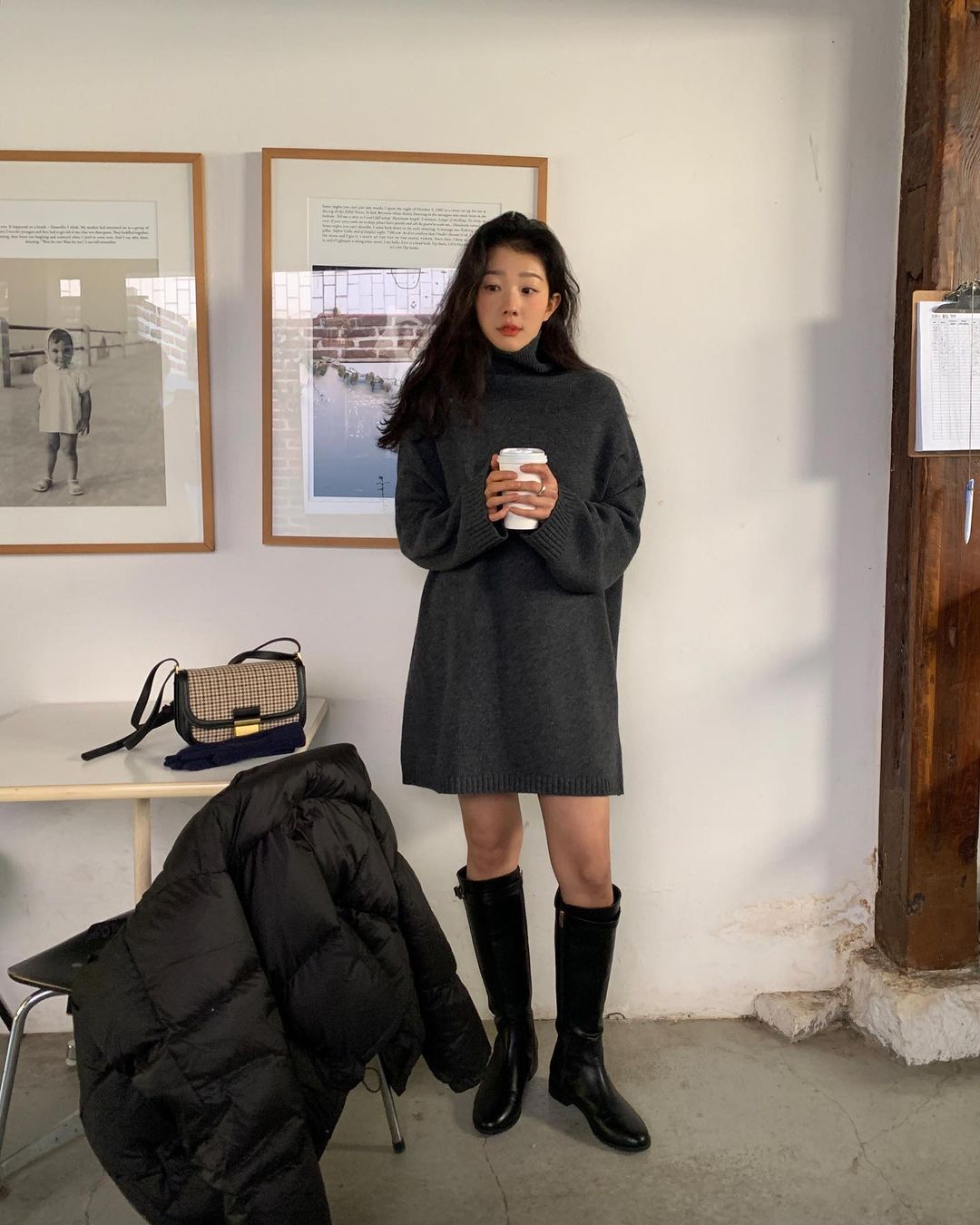 11 c&aacute;ch diện boots cao ngang gối được hội s&agrave;nh mặc m&ecirc; nhất l&uacute;c n&agrave;y, update ngay để diện đẹp cả Tết - Ảnh 9.