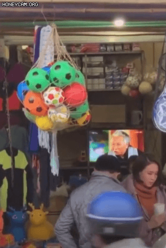 Lộ clip chứng minh Ch&acirc;u - Ph&uacute;c chưa chết, c&ograve;n đưa nhau đi trốn ở Hướng Dương Ngược Nắng 2 - Ảnh 5.